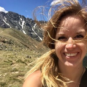 Meet your Posher, Katelyn